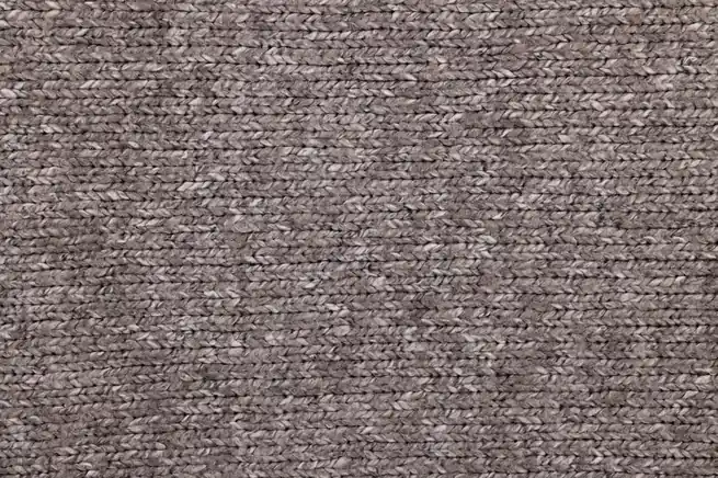 Textil és szabászati részlet az Ivorielle Atelier műhelyéből